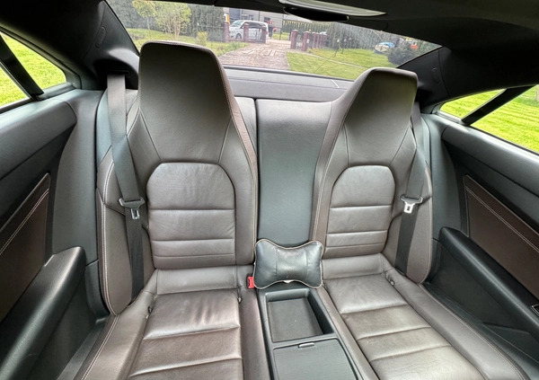 Mercedes-Benz Klasa E cena 99000 przebieg: 181401, rok produkcji 2015 z Włocławek małe 742